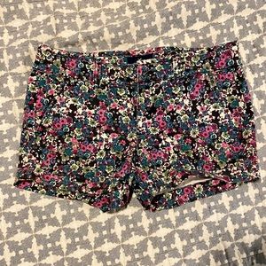 American eagle flower shorts